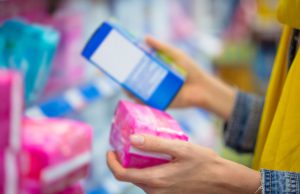 A Importância das Campanhas de Doação de Absorventes e Peças Íntimas para Mulheres em Situação de Rua