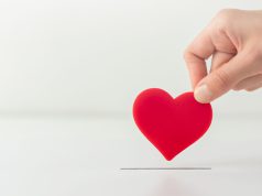 Por Que Eu Devo Doar Dinheiro a uma ONG?