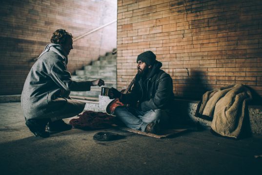A Falta de Investimento em Políticas Públicas para a População em Situação de Rua no Rio de Janeiro