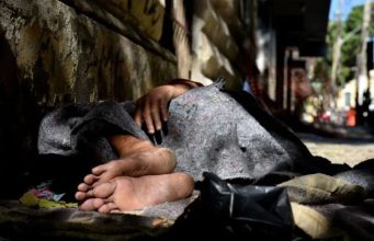 Como as Grandes Cidades do Mundo Estão Lidando com Políticas Públicas para a Questão da População em Situação de Rua