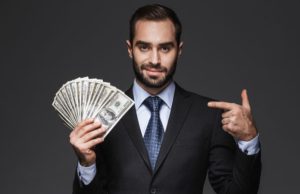 Dinheiro: Nem Bom, Nem Mal – Depende do Que Você Faz com Ele