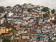 Como Surgiram as Favelas e Sua Contextualização no Mundo Atual