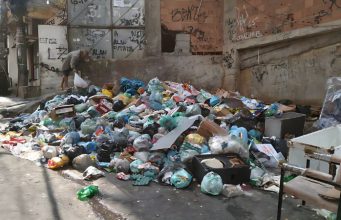 Por que as favelas são tão sujas? Repensando o Coletivo e o Ambiente