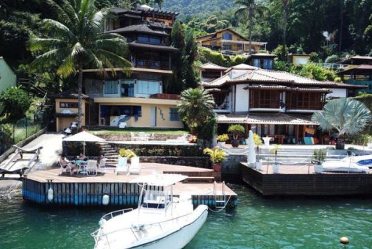 Rifa Solidária: Transforme Vidas e Concorra a Um Final de Semana em Angra dos Reis com Passeio de Lancha Incluso