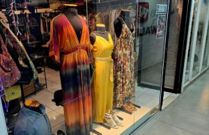 Eu doo roupas, mas a ONG vende. Isso não é errado?