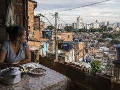 A fome nas favelas não é falta de comida: é falta de cidade