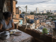 A fome nas favelas não é falta de comida: é falta de cidade